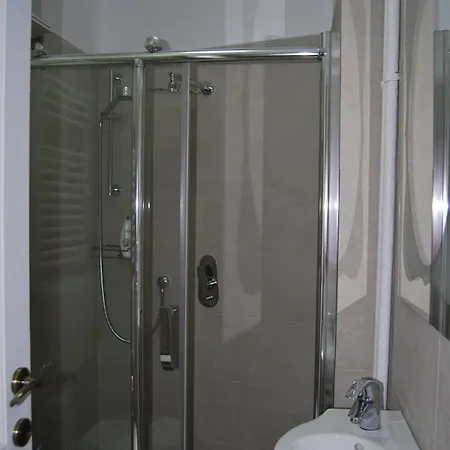 Apartment Casa Mendeleev Bucharest