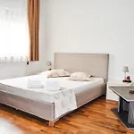 Casa Mendeleev Apartamento Bucareste