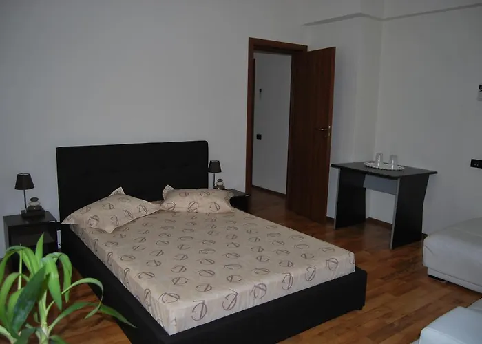 アパート Casa Mendeleev ブカレスト